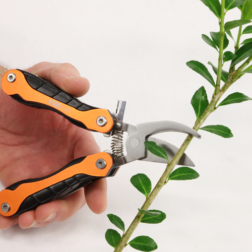 085-Sportsman’s-Multi-Tool3 085-Sportsman’s-Multi-Tool3